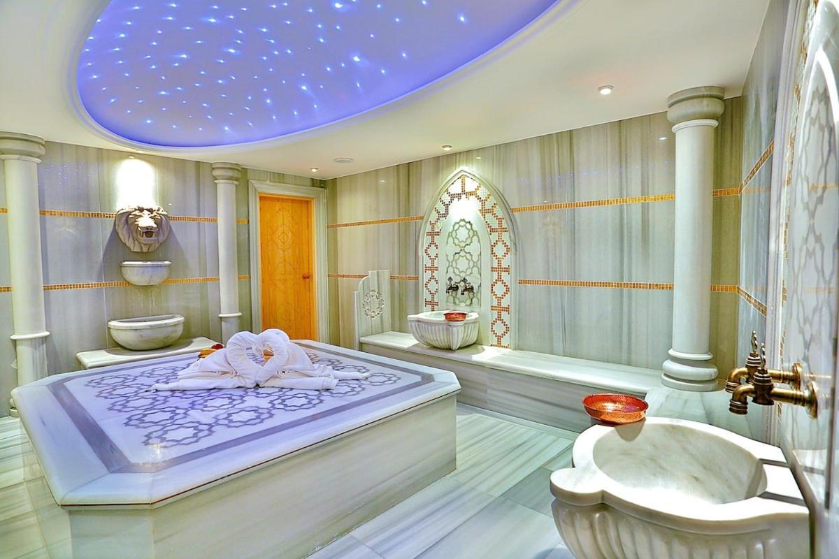 Emirhan Palace Hotel Istanbulská provincie Exteriér fotografie